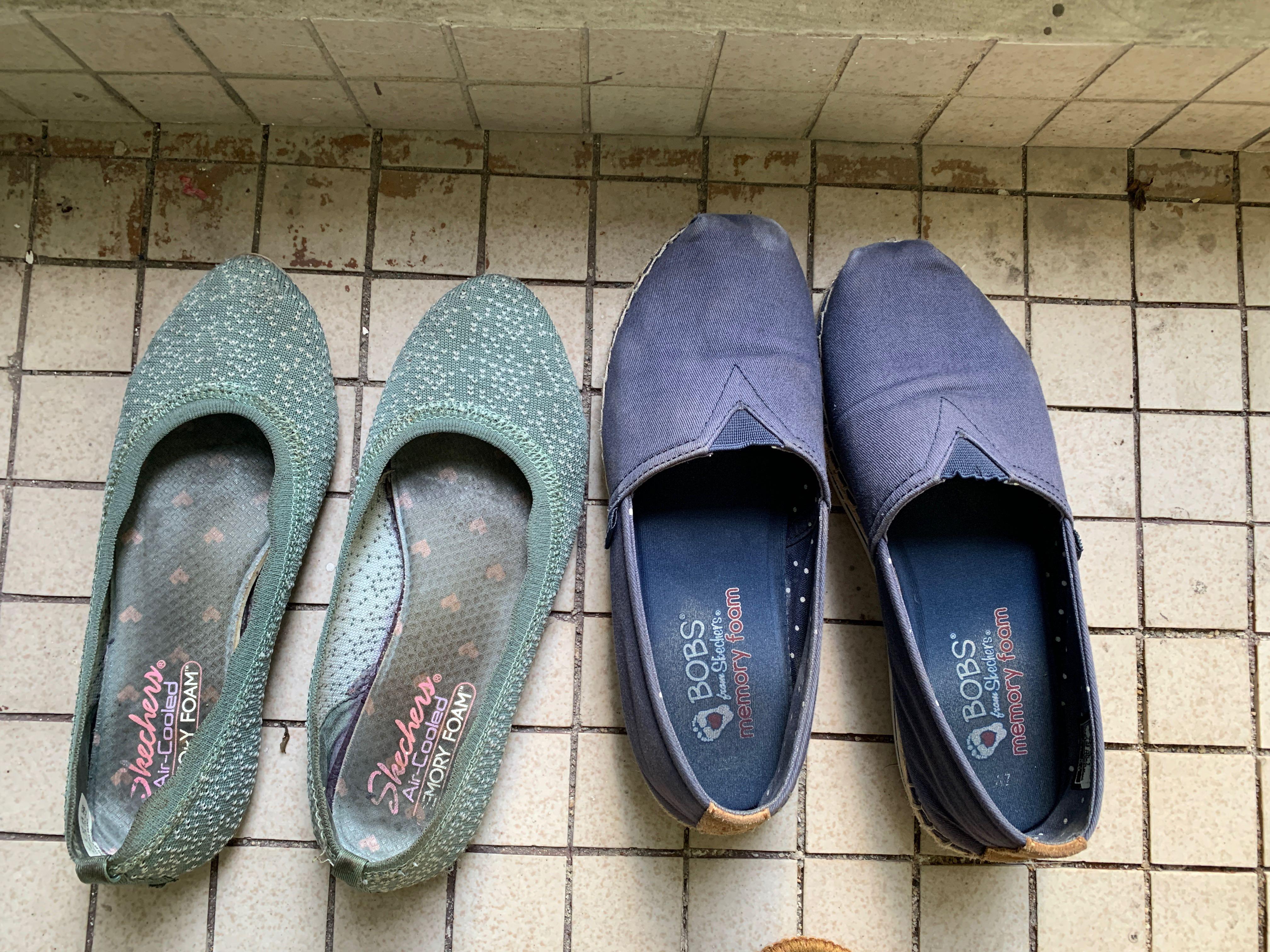 Sketchers Memory foam Women s shoes