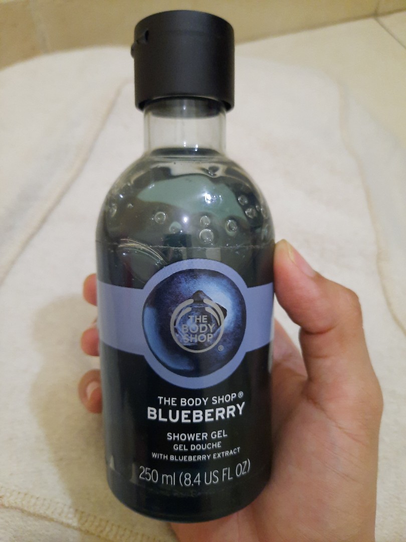 The Body Shop Blueberry Shower gel, Kesehatan & Kecantikan, Kulit