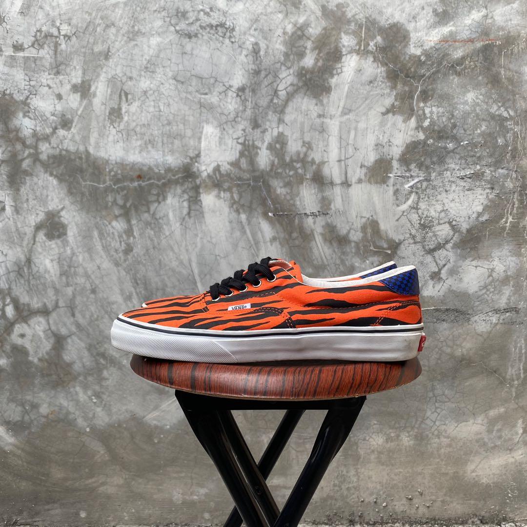 Supreme vans on sale zebra