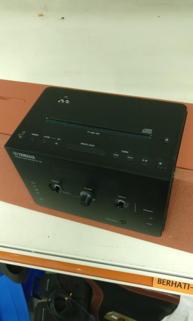 Yamaha Desktop Audio System TSX140 rosak / faulty / display, Audio
