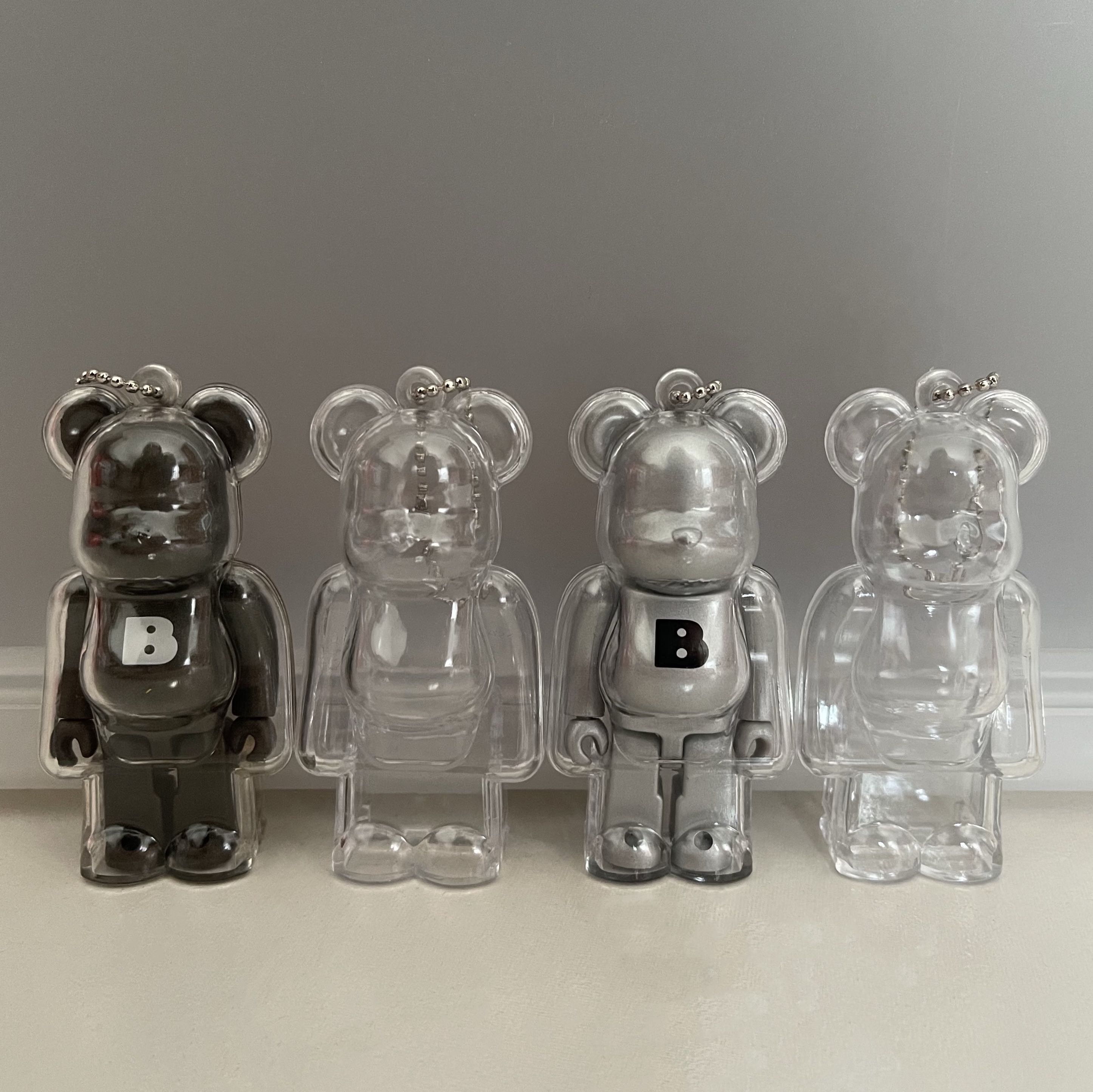 100_bearbrick_transparent_cast_1636444946_7095b861.jpg