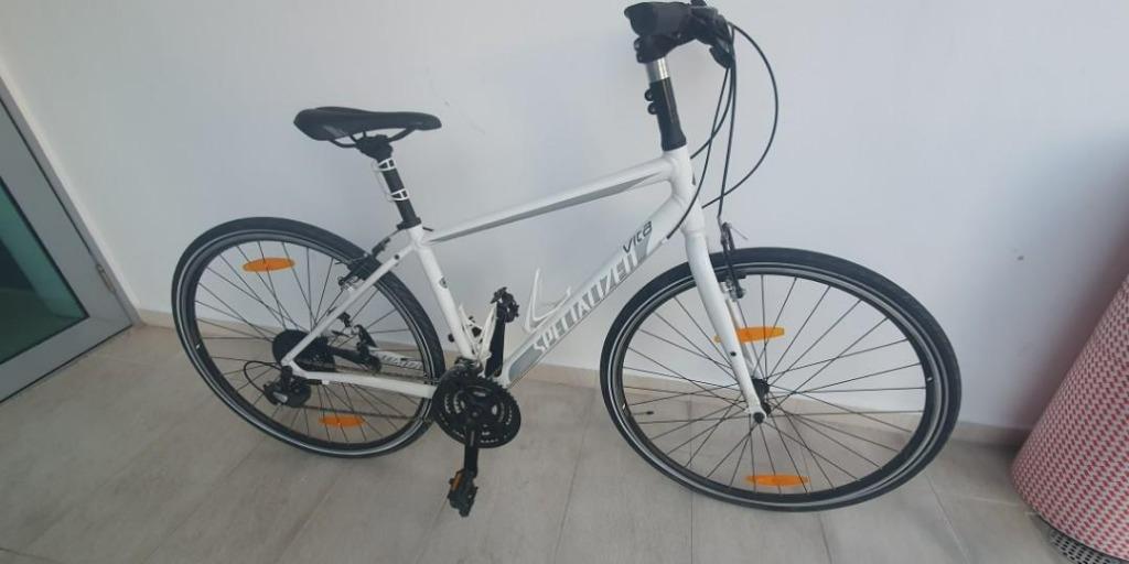 2017 Specialized Vita in excellent condition. Great price