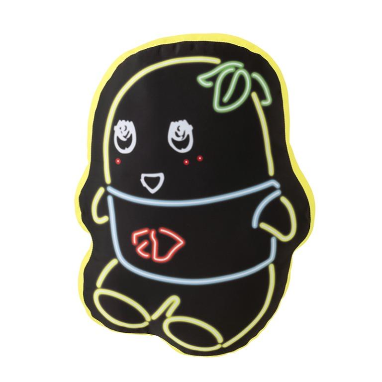 日本funassyiland 漫画ふなっしー名言集黑色棉布咕𠱸cushion 傢俬 家居 家居裝飾 咕𠱸 Carousell