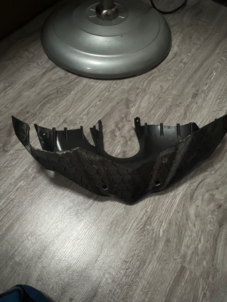 Aerox headcover, Motorcycles, Motorcycle Accessories on Carousell