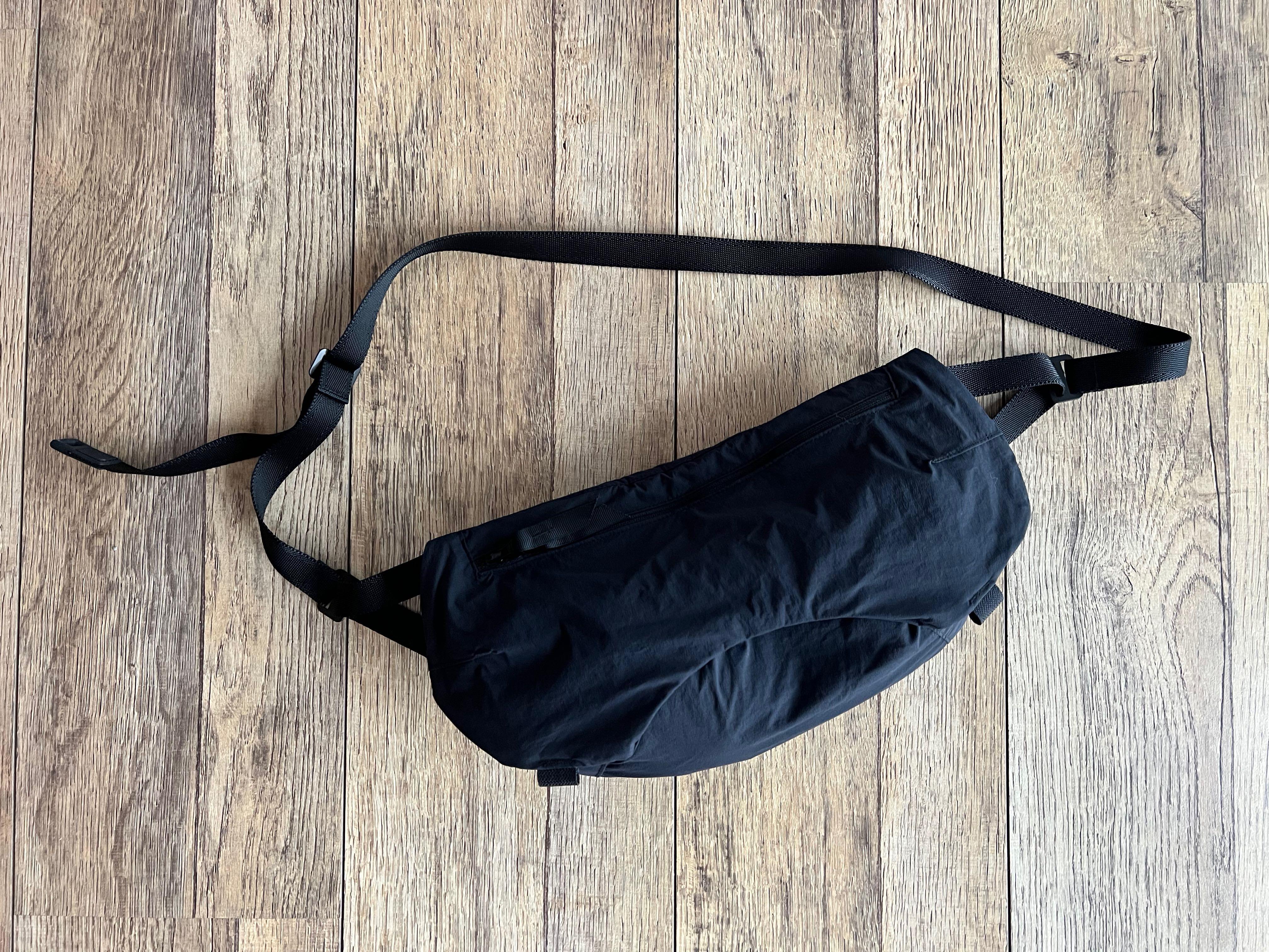 Stretchy bum bag shop