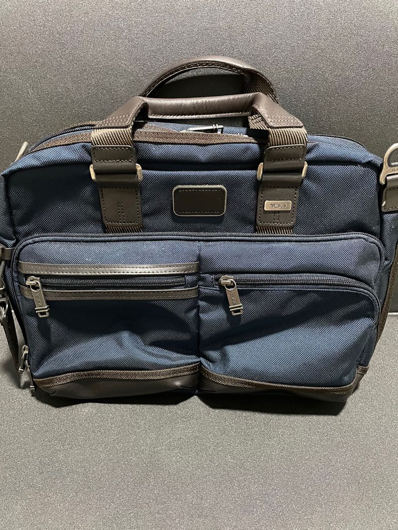 tumi briefcase