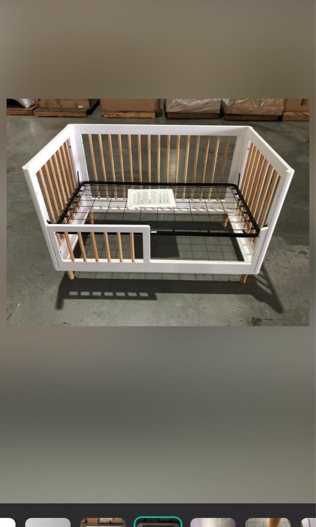 Babyletto lolly cot / crib white includes mattress , Babies & Kids