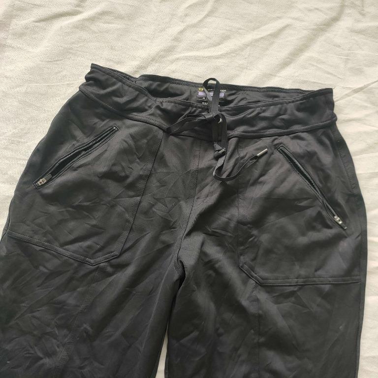 Black with Zip Front Pockets On the Go Tek Gear Jogger Pants, Women's  Fashion, Activewear on Carousell
