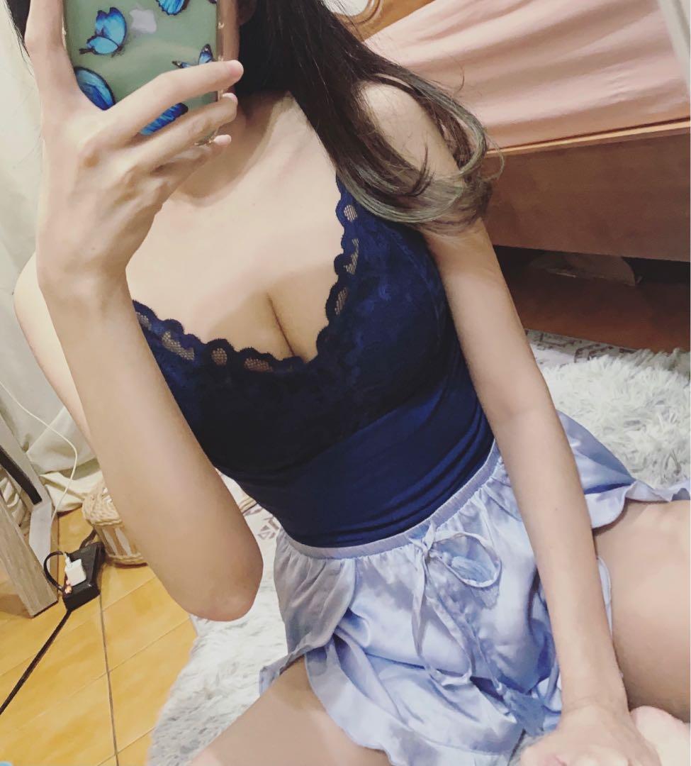 bra_top_1636454991_24075f48_progressive.jpg