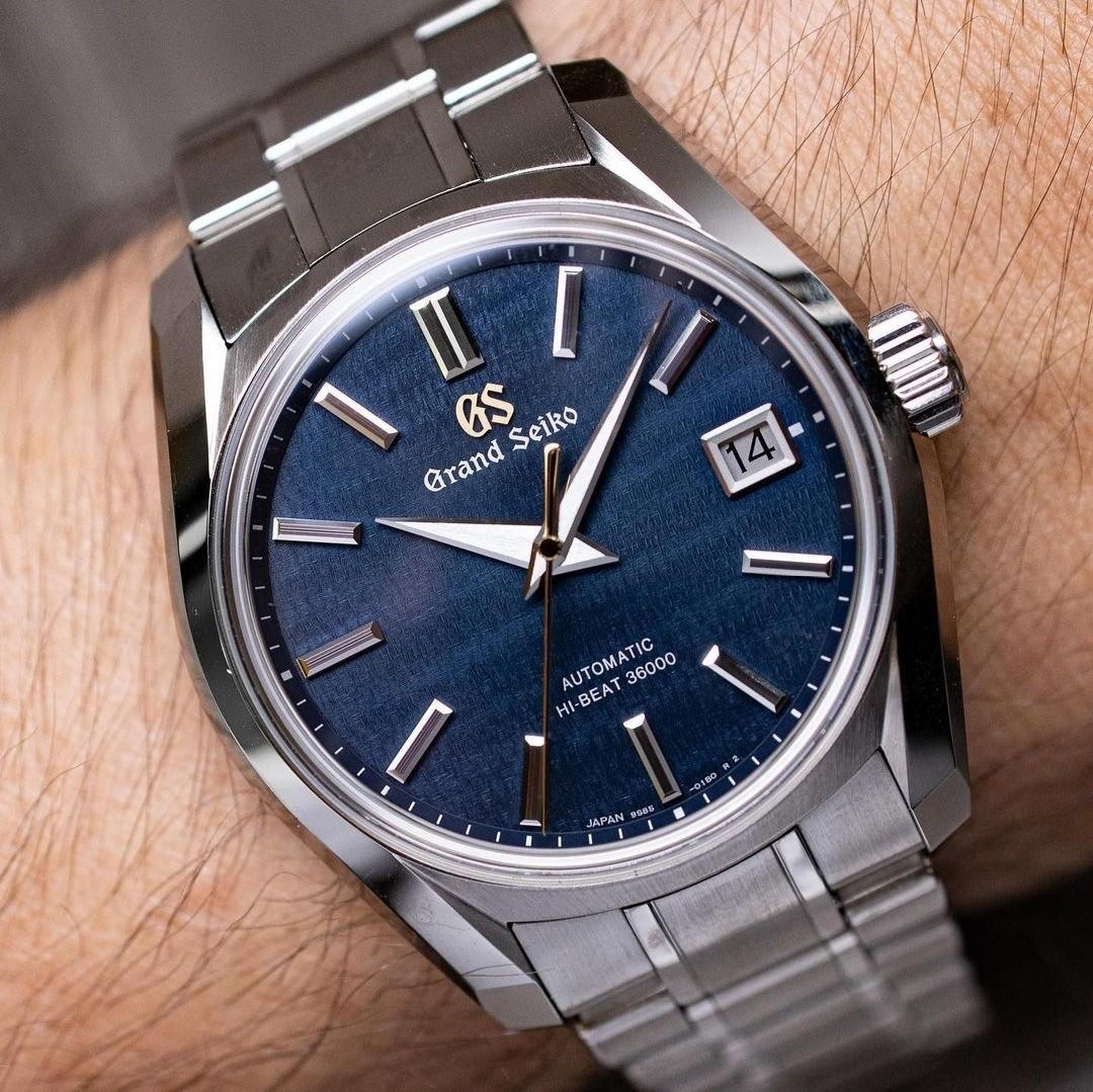 Brand New Grand Seiko Heritage Collection Automatic Hi Beat 36000 Four  Seasons Shunbun SBGH273, Men's Fashion, Watches & Accessories, Watches on  Carousell
