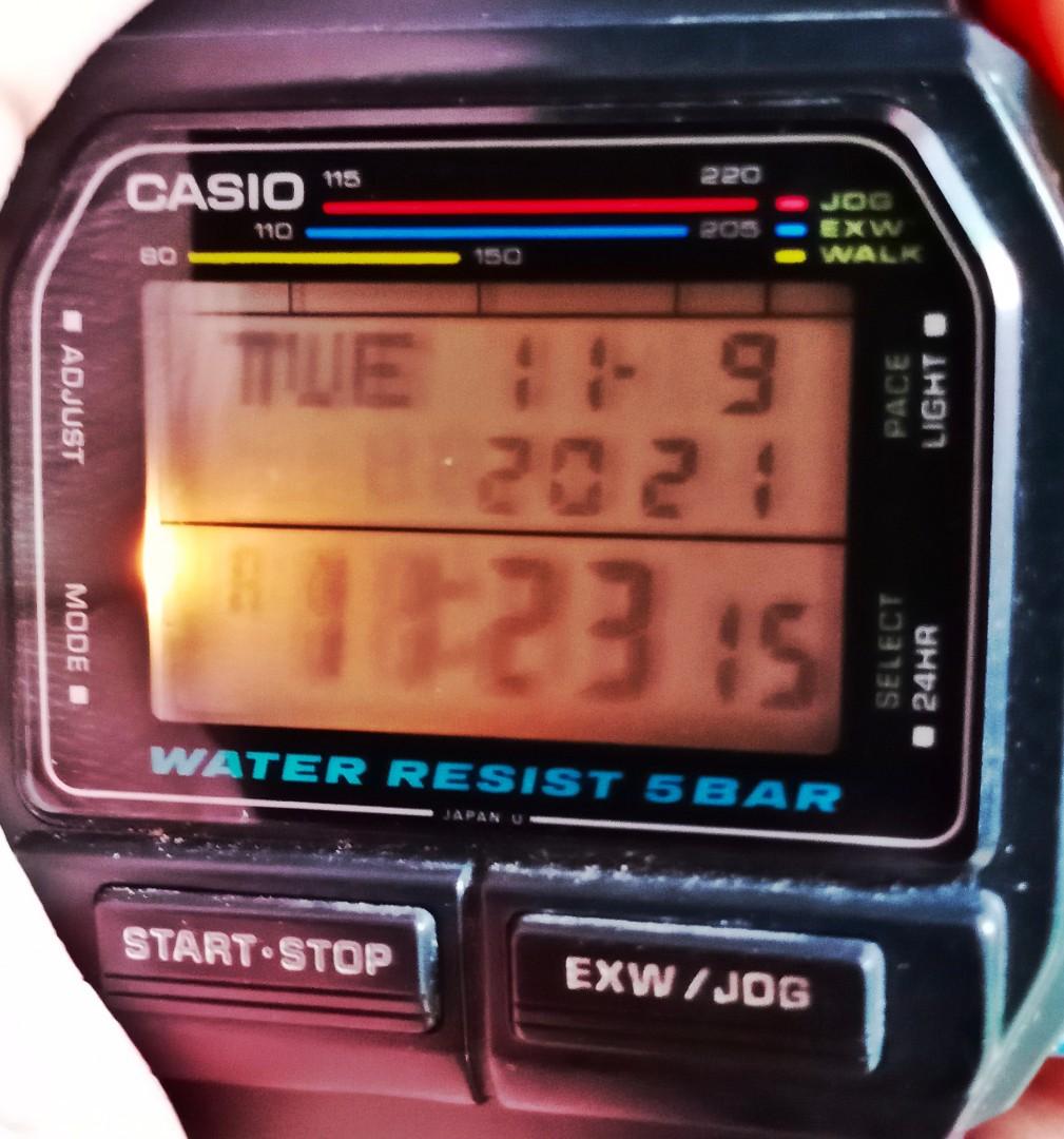 CASIO EXW50 VINTAGE JOG WALK PEDOMETER WATCH Men s Fashion