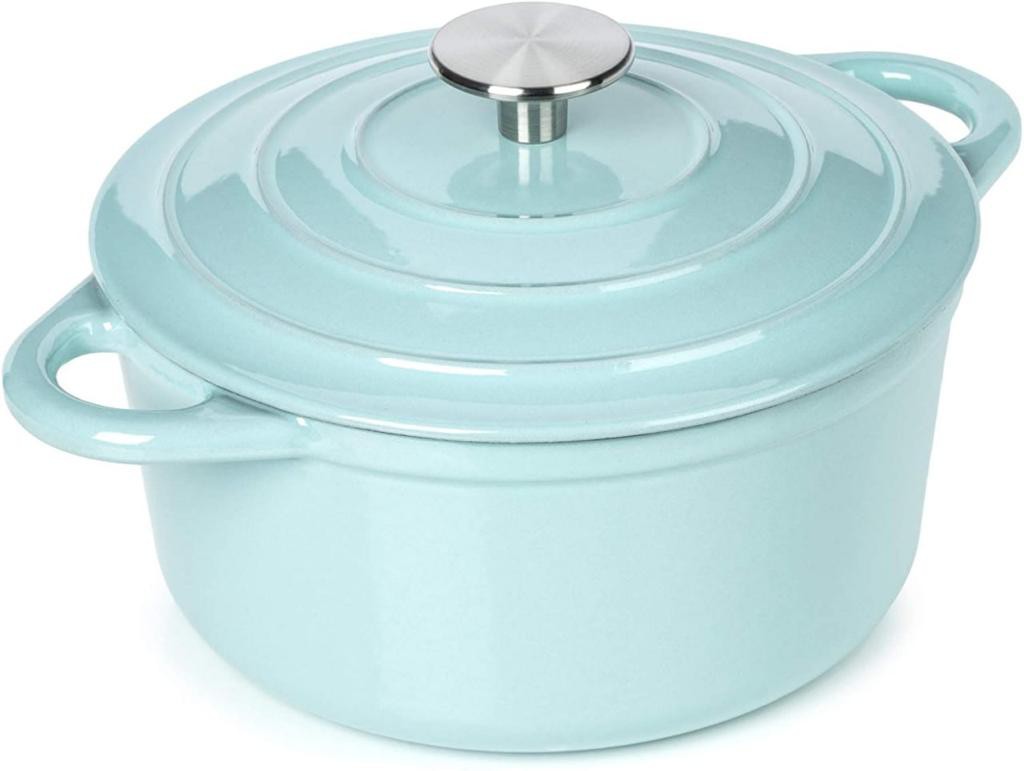 Cast Iron Casserol Dish, Furniture & Home Living, Kitchenware