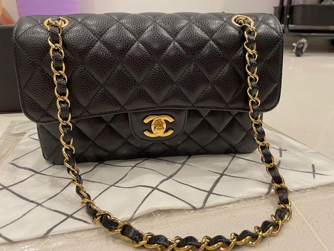 Chanel Small Classic Flap Black Caviar Gold HW
