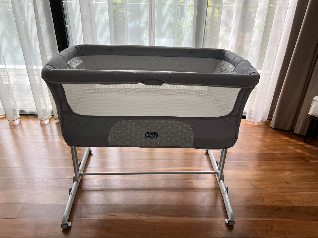 Chicco CoSleeper Next2Me Dream with Rocking Mode, Babies & Kids, Baby