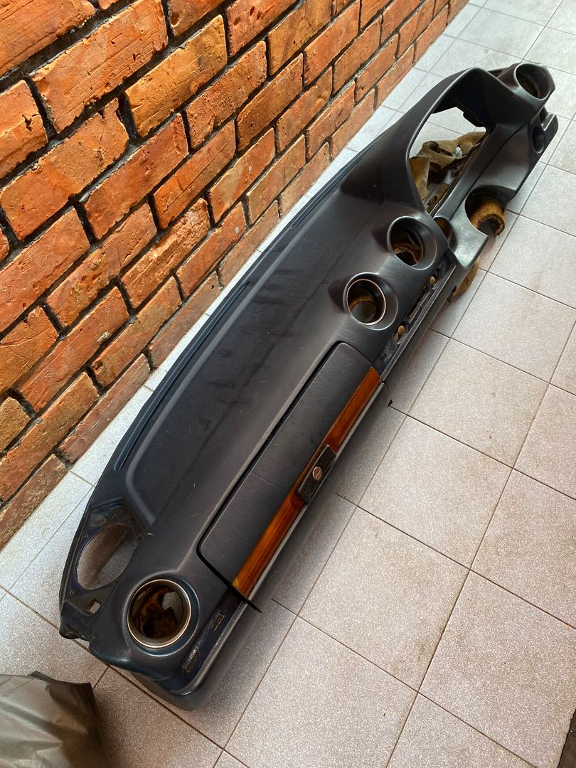 Dashboard Mercedes Benz W123 Blue Colour, Auto Accessories on Carousell
