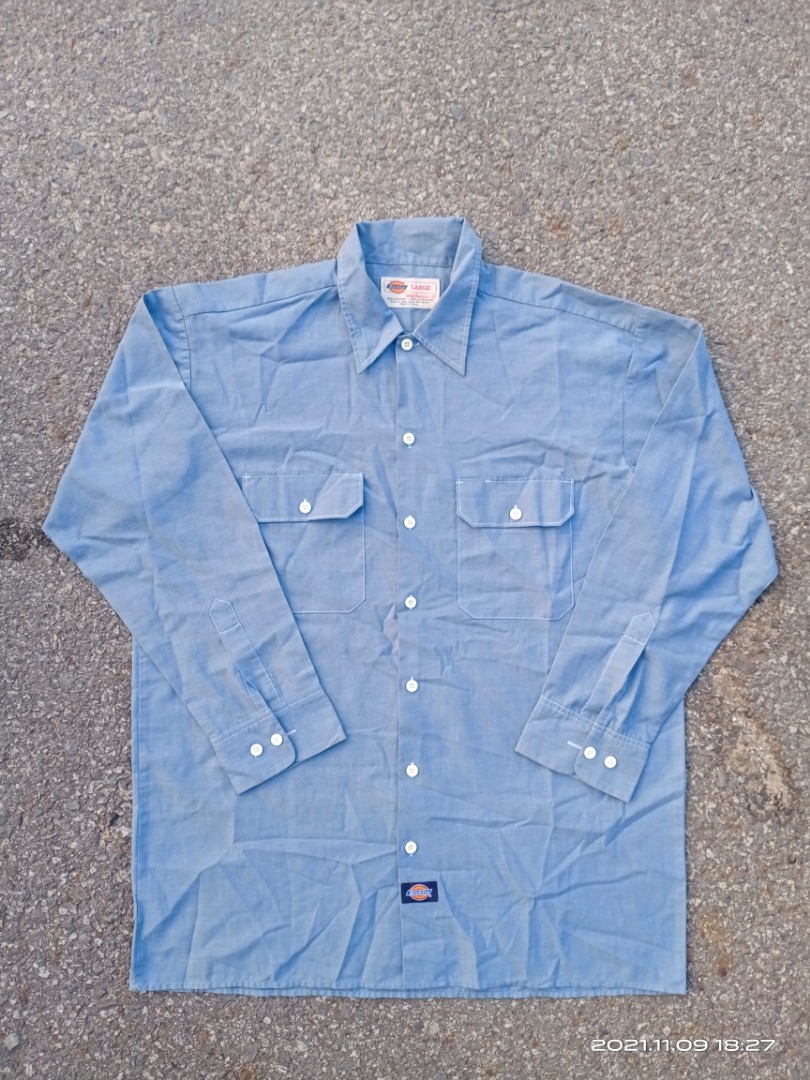 Dickies chambray kemeja, Men's Fashion, Tops & Sets, Tshirts & Polo