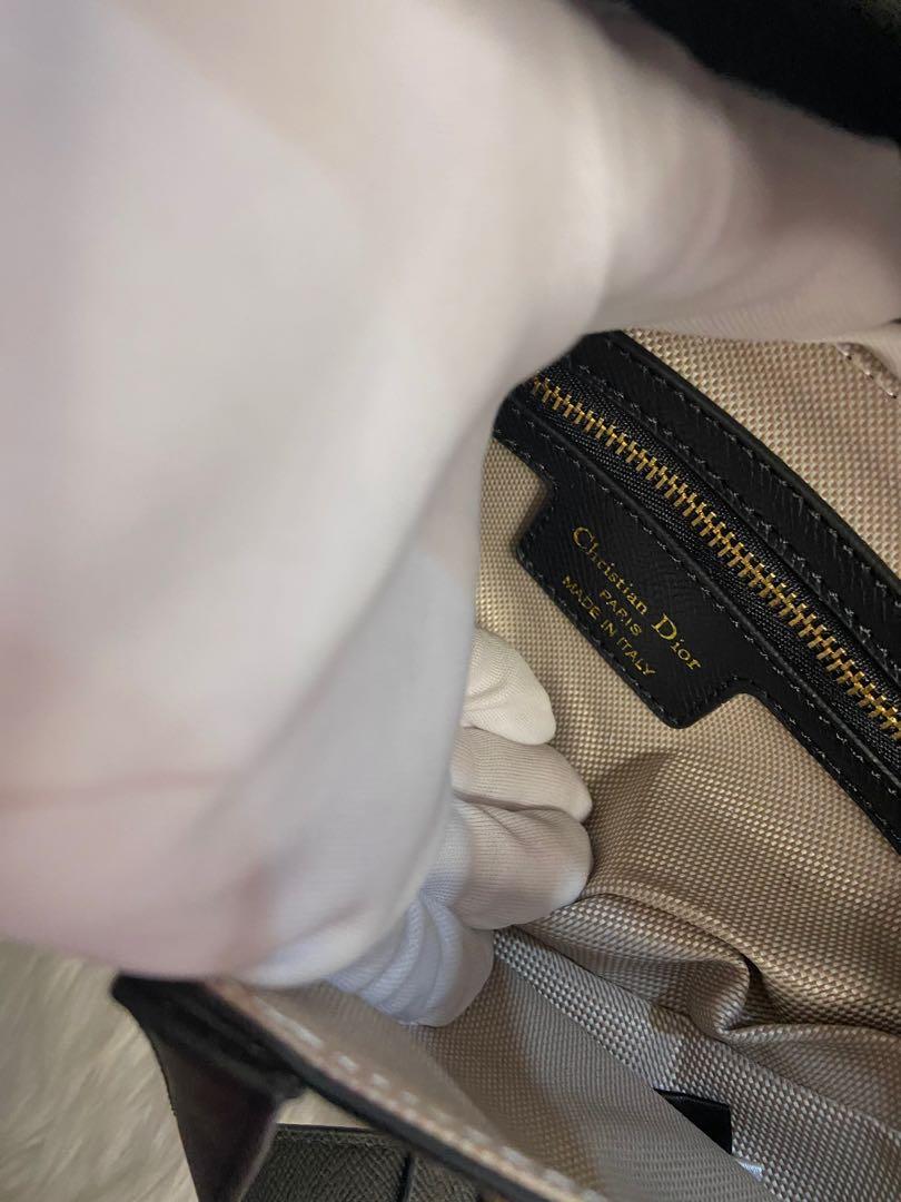 Dior black saddle bag from japan 🇯🇵 (Category: Luxury Bags & Wallets) located in Mandaluyong City. Submitted by japanandsingaporeluxepreloved (Listing ID 1124569065, Image 3). Description: .