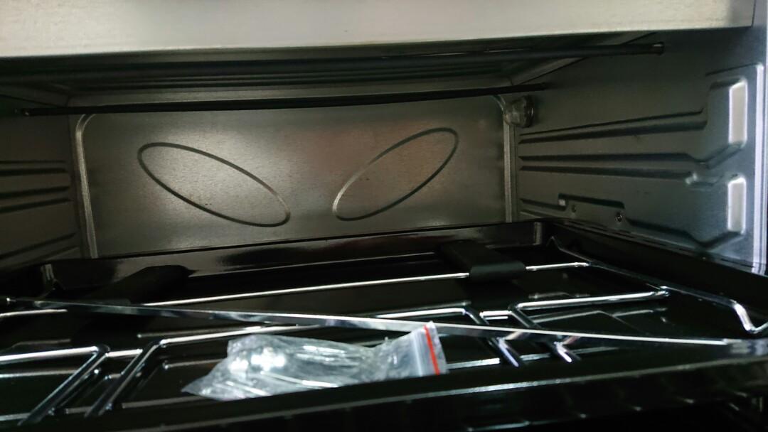 ELBA 100L Oven Model No EEOG1029(BK), TV & Home Appliances, Kitchen