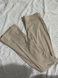 (Category: ) located in . Submitted by shop.niniph (Listing ID 1124610524, Image 1). Description: .