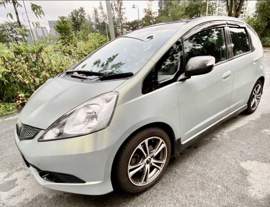 Honda Jazz 1 5 S Skyroof A Cars Used Cars On Carousell