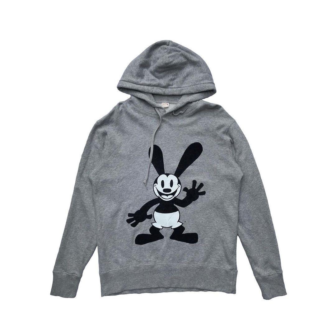 uniqlo x disney hoodie