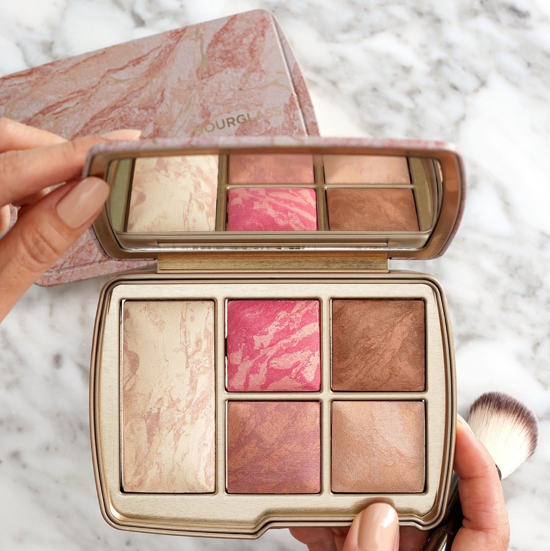 HOURGLASS Ambient Lighting Edit Universe (Limited Edition), Beauty