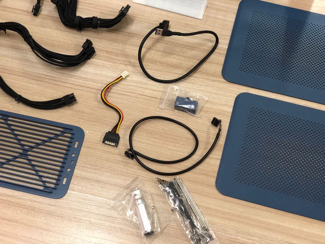 Iqunix ZX1 ITX Case 10.6L Water Cooling Navy Blue, Computers & Tech