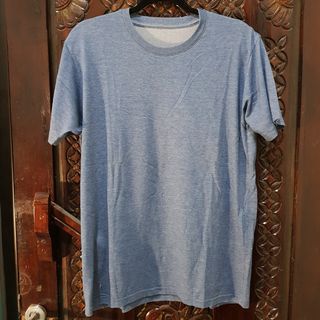 (Kategori: ) berada di . Dikirim oleh declutter_001 (ID iklan 1124667330, Gambar 1). Deskripsi: .