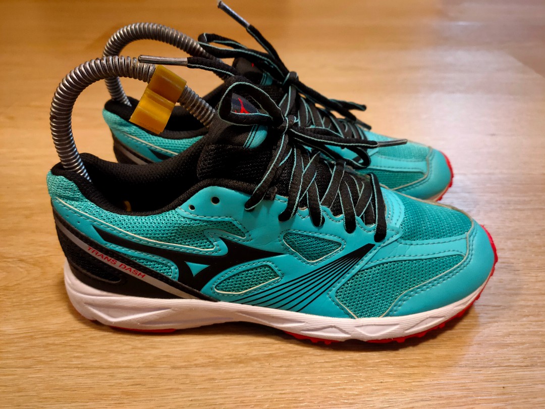 Kasut mizuno sales volleyball