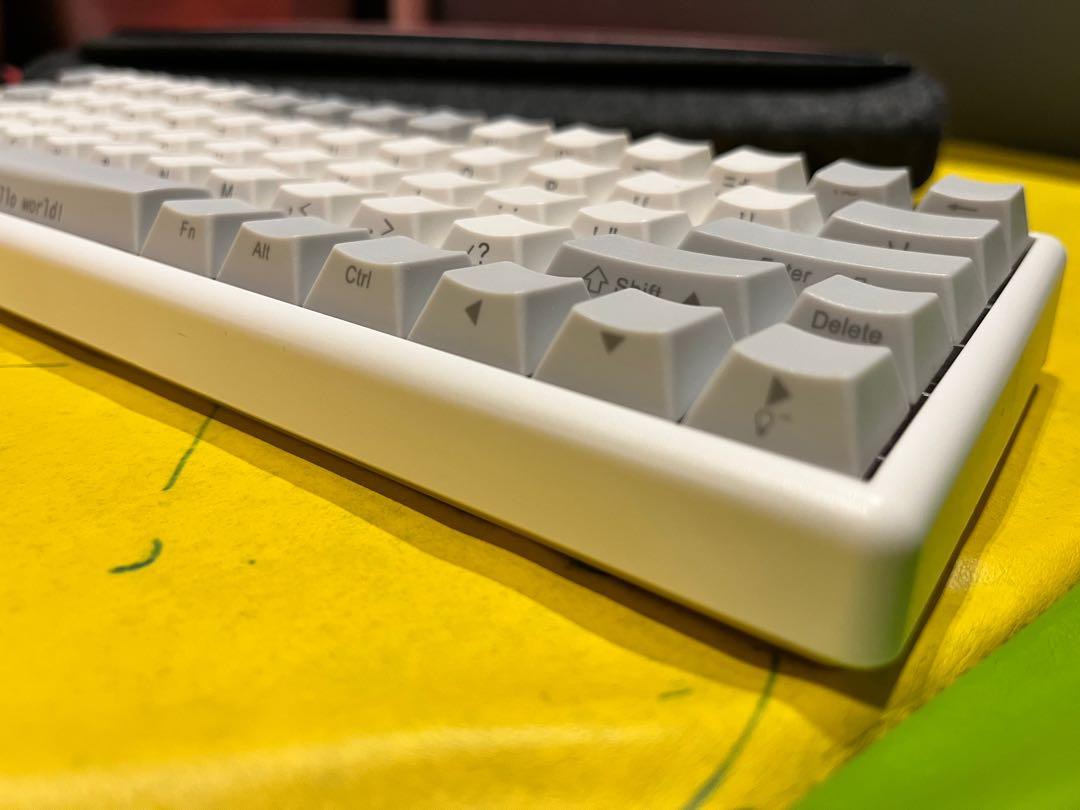 Niz Plum 電容66 鍵Bluetooth keyboard (35g), 電腦&科技, 電腦周邊及