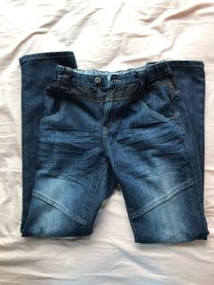 (Category: ) located in . Submitted by fiftycartes (Listing ID 1124590761, Image 1). Description: .