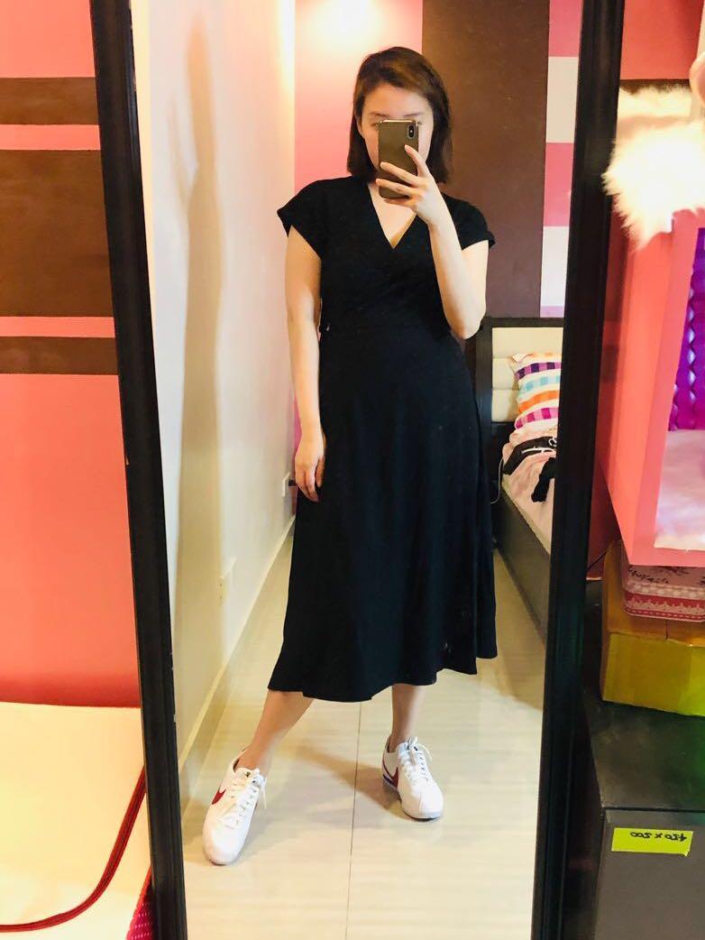 Old navy black wrap dress clearance