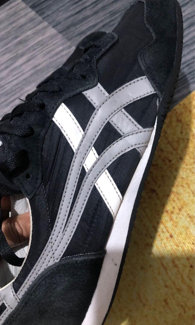 onitsuka tiger serrano black