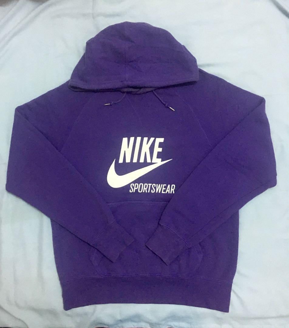 original used nike hoodie, Men's Fashion, Clothes, Outerwear on Carousell