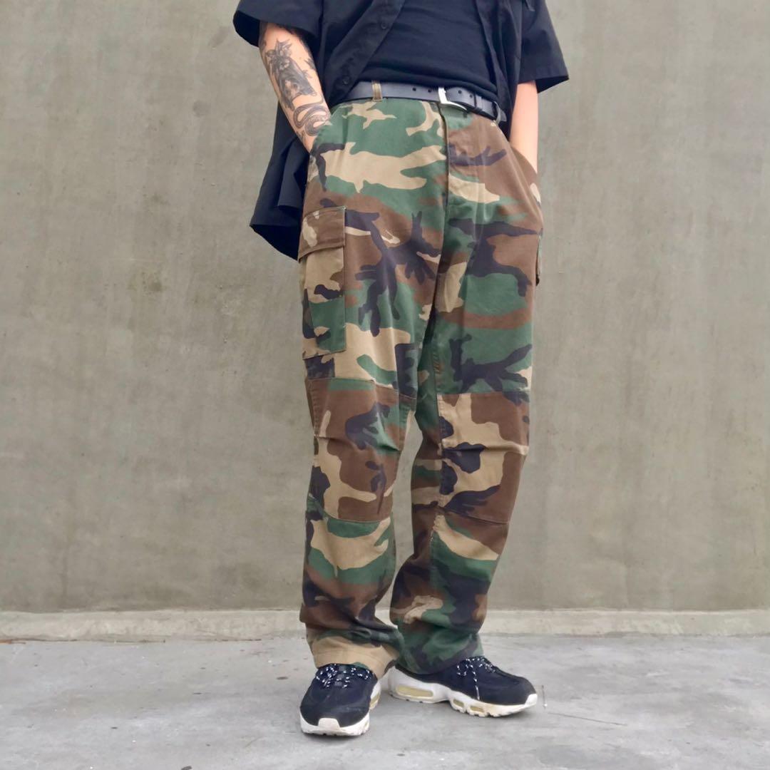Woodland camo cargo best sale pants