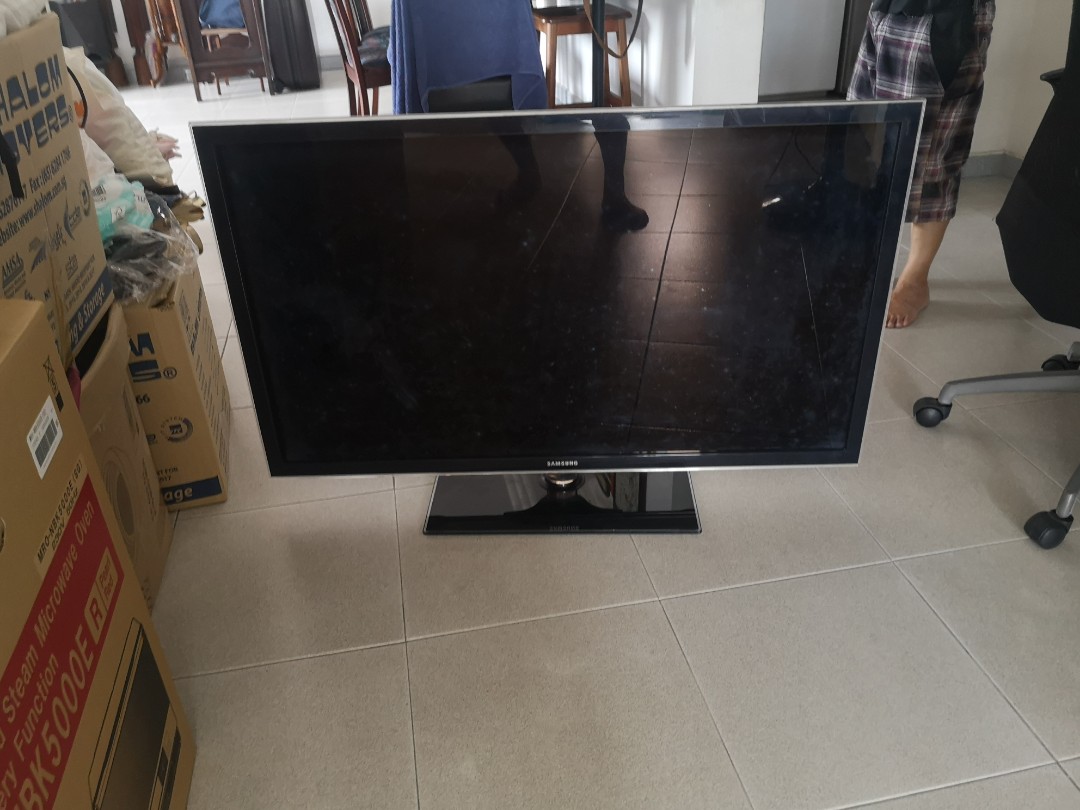 Samsung TV For Sale, TV & Home Appliances, TV & Entertainment, TV on
