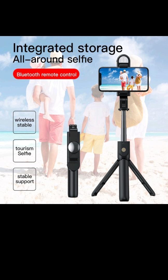 Selfie stick integrated tripod, Photography, Photography Accessories