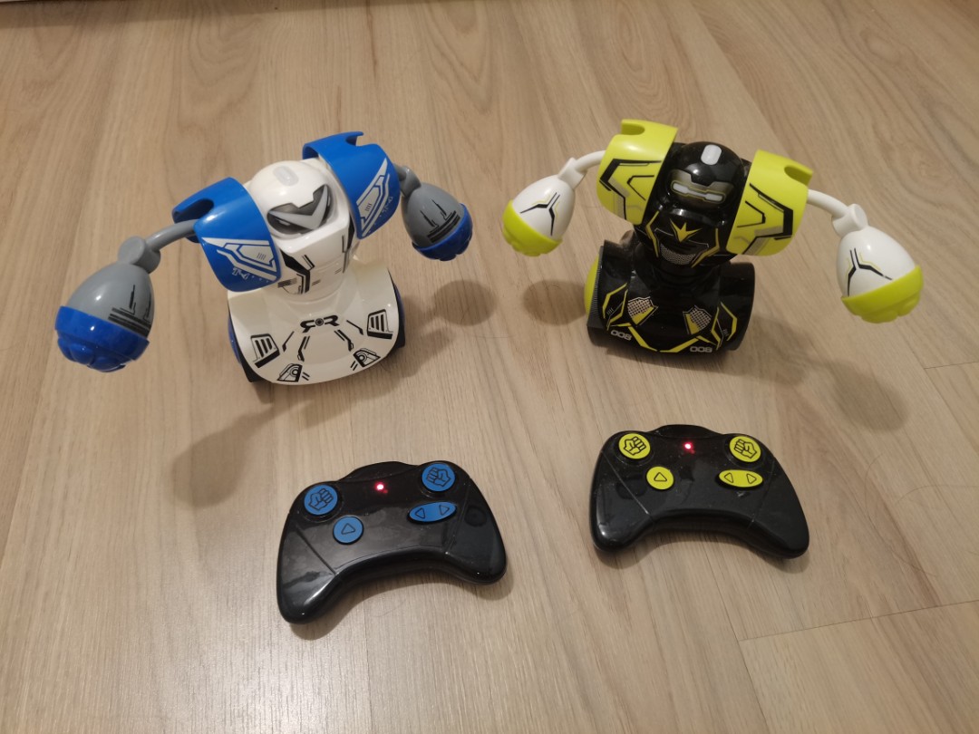 Silverlit Boxing Robot Hobbies Toys Toys Games on Carousell