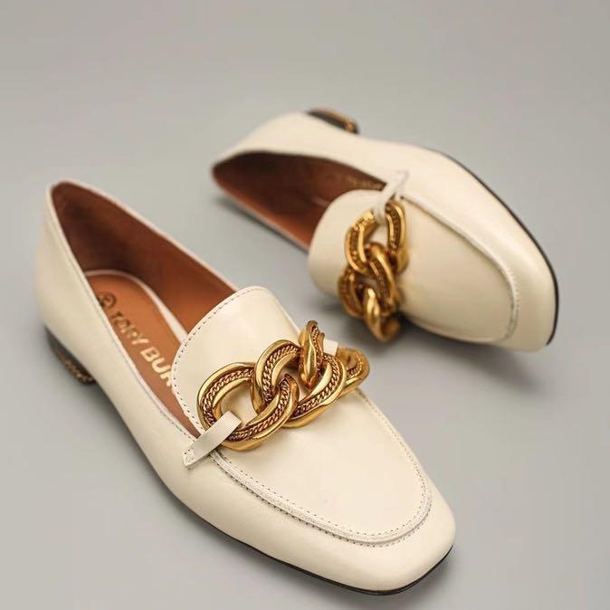 Tory Burch Chain Buckle Loafer Shoes, Women's Fashion, Footwear, Loafers on  Carousell