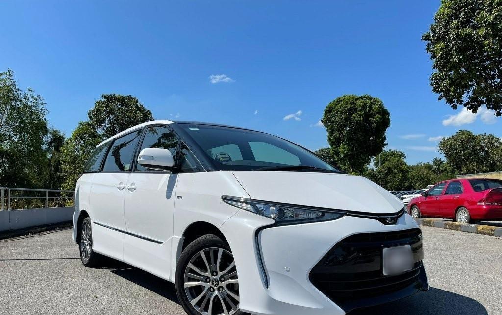 Toyota Previa 2 4 Aeras 7 Seater Moonroof Luxury A Cars Used Cars On Carousell