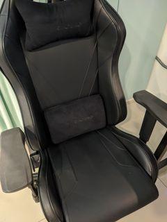 TT RACING SWIFT X - Gaming Chair