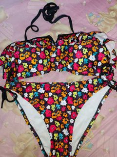 (Category: ) located in . Submitted by rialyncollections (Listing ID 1124620460, Image 1). Description: .