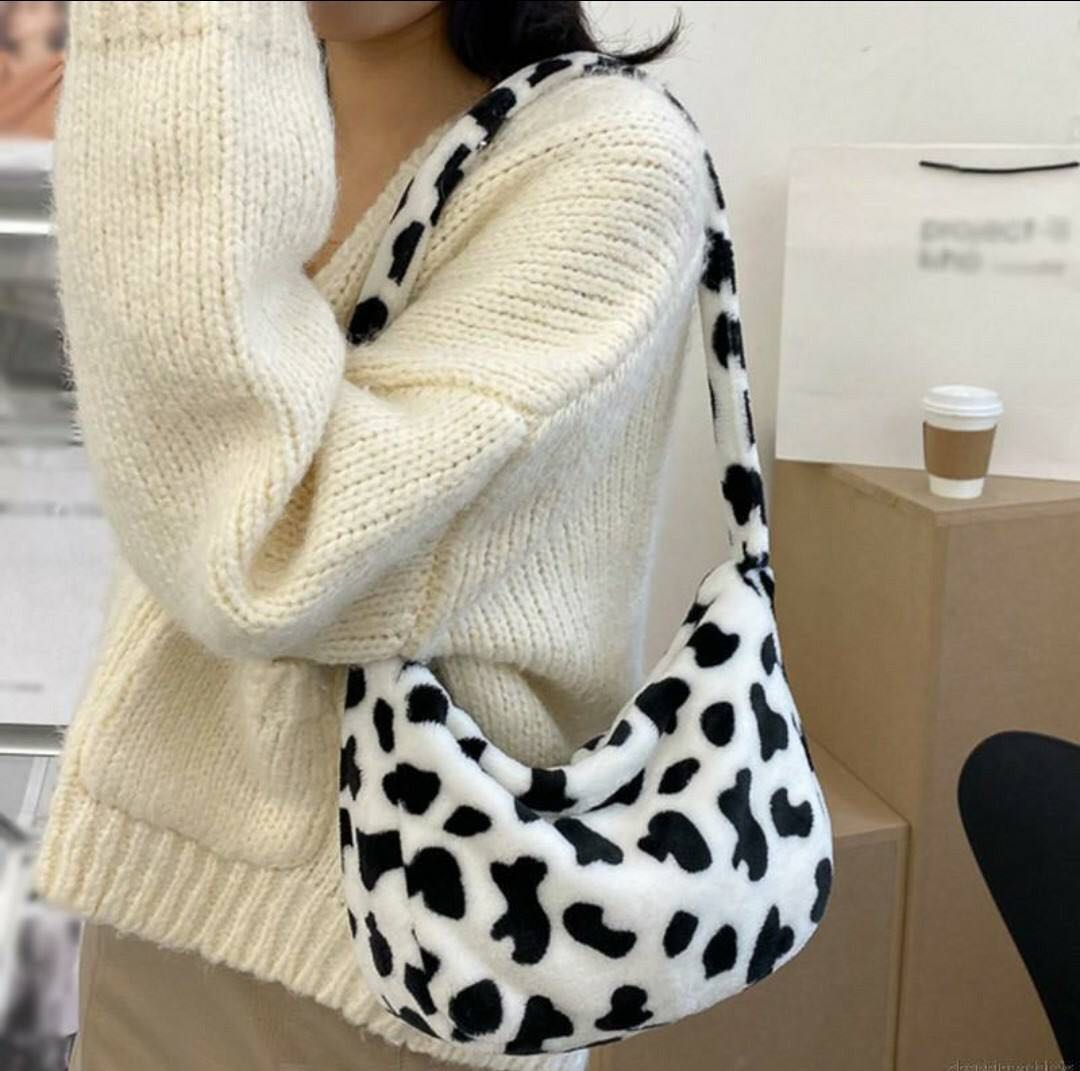 y2k cow print furry bag Women s Fashion Bags Wallets Shoulder Bags on Carousell