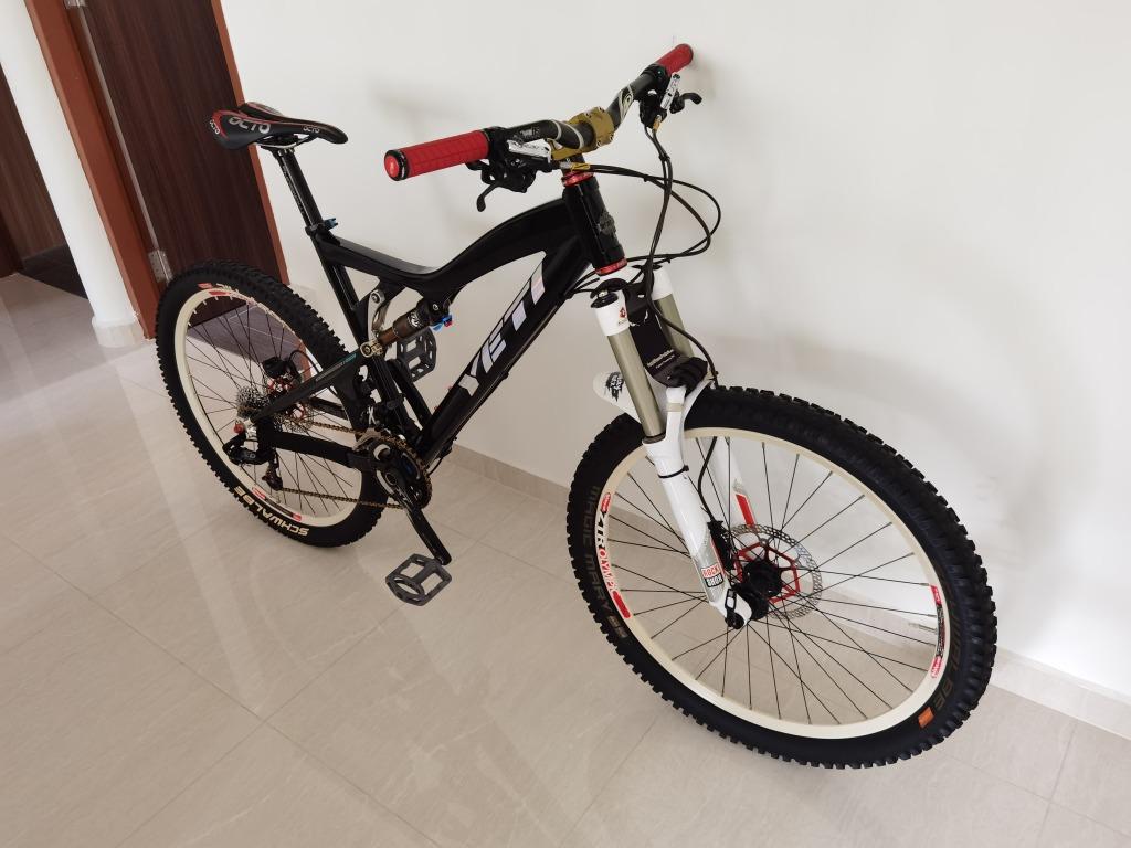 Yeti 575 rear triangle sales
