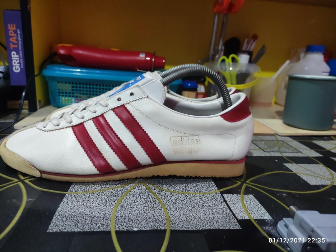 Adidas originals vienna online japan