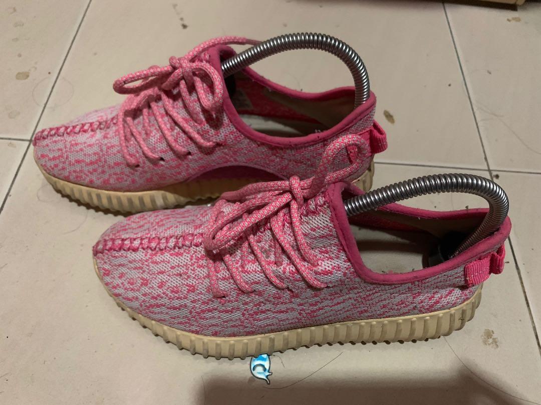 Adidas yeezy top boost for girls