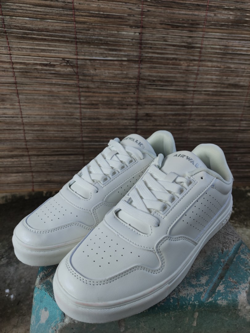 Airwalk new arrivals full white