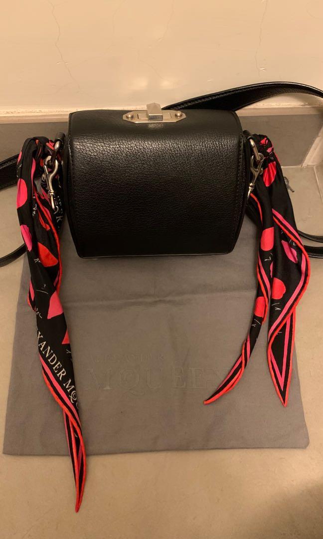 Cross body bags Alexander Mcqueen - Black Box 16 silk scarf Bag -  506172DZP3Y1052