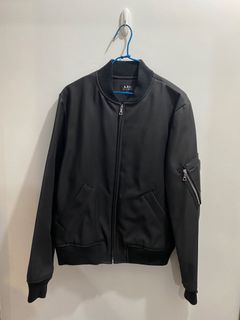 （分類：）位於 。 由 pm34567 提交（商品編號 1128997545，圖片 1）。簡介： 。