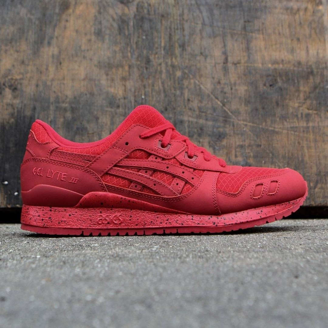 Red asics gel hotsell lyte iii